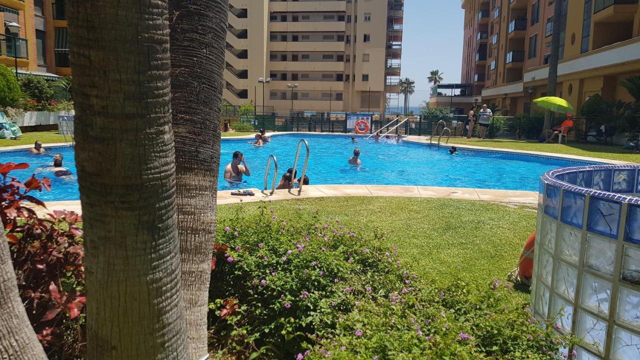 Impresionante Primera Linea De Playa, Bajondillo Beach Torremolinos Esterno foto